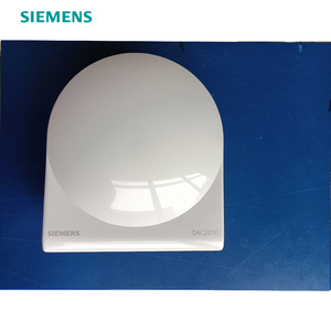 Capteur de température extérieur QAC2030 IP54 en plastique, installation facile, plage de 40 à 70°C, pour écoles et hôpitaux - Product Image 4