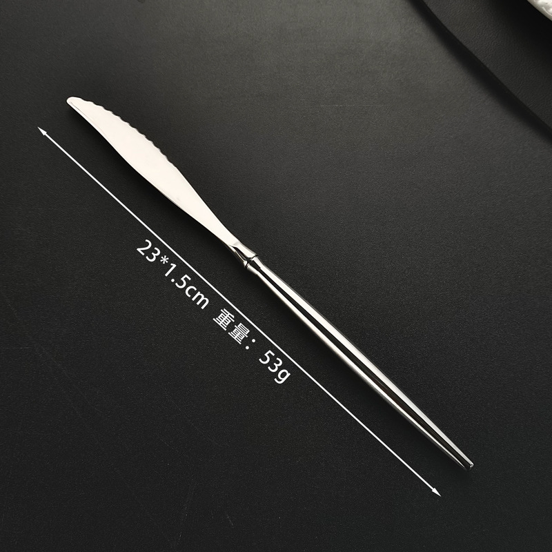 [420] Couteau de table
