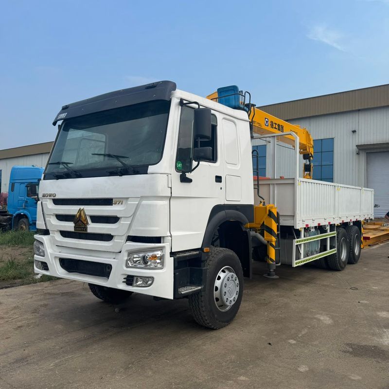 New SINOTRUK HOWO 6x4 380HP Heavy