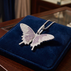 Colgante de Moissanita Mariposa Morada con Micro Pavé, Collar Chapado en Rodio y Plata, Joyería Hip Hop para Fiesta, Regalo - Product Image 2