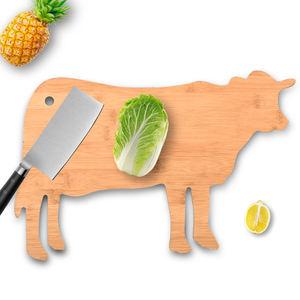 <span class=keywords><strong>Planche</strong></span> de service en bois naturel Accessoires de cuisine <span class=keywords><strong>Planche</strong></span> à découper personnalisée en bambou en forme de vache Animal Vente en gros - Product Image 6