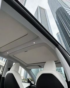Parasol para Ventana de Techo de Coche Eléctrico ULK, Protección UV para Verano, Color Blanco y Beige, Retráctil Automático, Plegable - Product Image 3