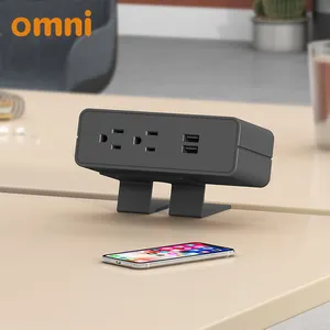 Le fabricant professionnel fournit une double prise montée sur une pince de bureau amovible avec une prise USB 110v