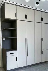 Penderies à panneaux de bois modernes personnalisables en aluminium pour chambre à coucher hôtel salon maison appartement villa et école - Product Image 6