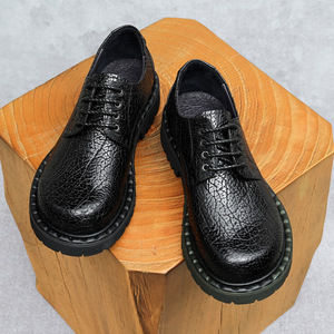 Chaussures habillées classiques rétro en cuir véritable brillant pour hommes, à lacets, anti-dérapantes, collection automne 2025 - Product Image 1