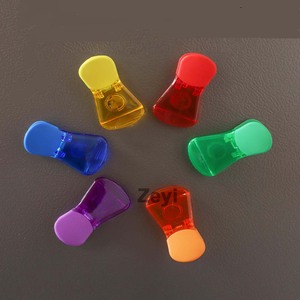 Ensembles de pinces larges pour sacs à usage intensif avec logo personnalisé et aimant Ensembles de pinces magnétiques pour réfrigérateur en plastique pour réfrigérateurs - Product Image 4