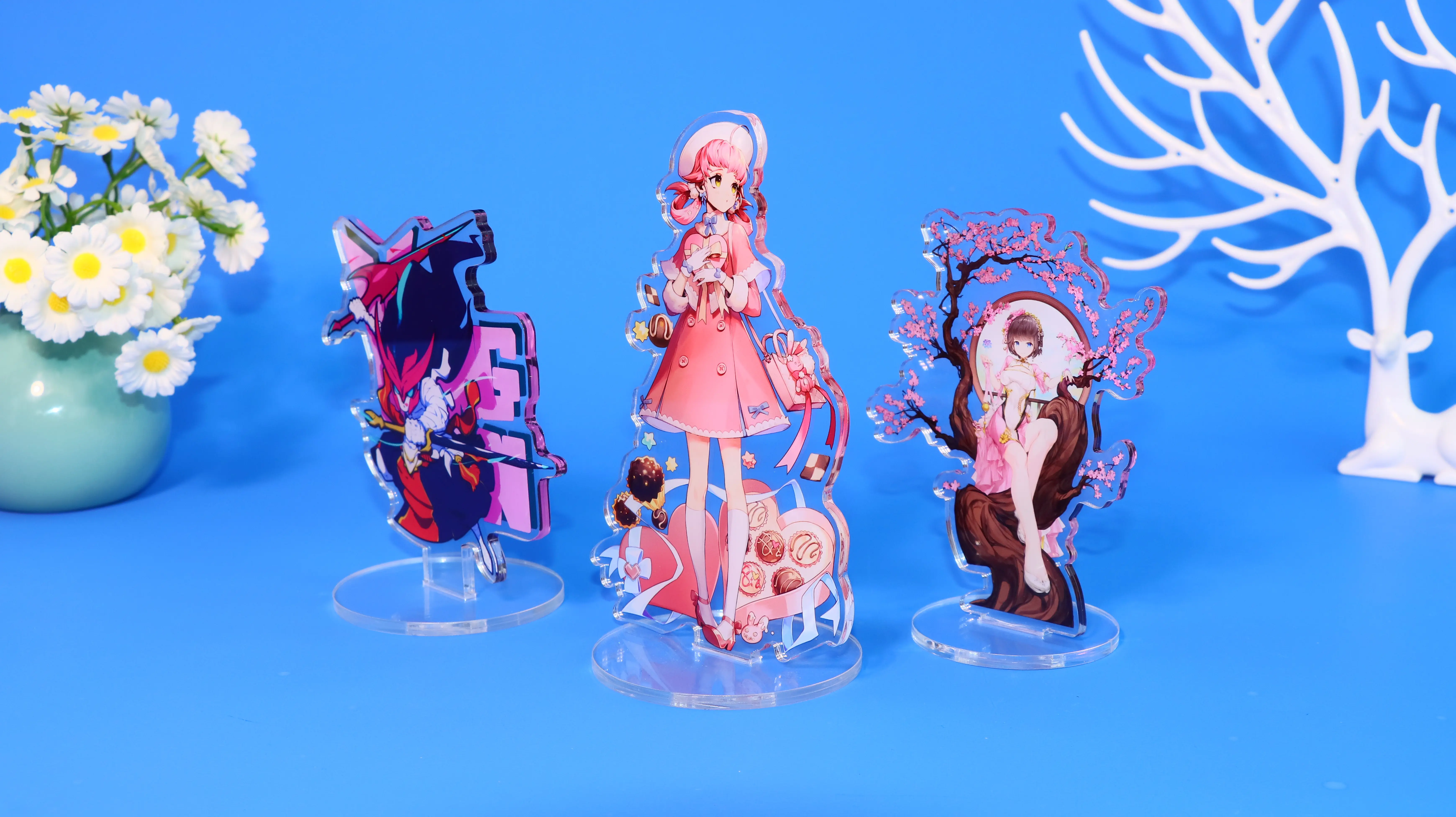 Standee acrylique holographique personnalisé de haute qualité Présentoir de stand d'anime acrylique personnalisé