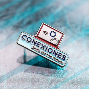 16 estilos Bob Esponja bebé broche dibujos animados lindo piña <span class=keywords><strong>casa</strong></span> anime esmalte pines Patrick Star solapa PIN para la venta - Product Image 3