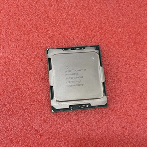 Processeur de bureau 64 bits d'occasion <span class=keywords><strong>I9</strong></span>-10980XE, 18 cœurs, fréquence de base de 3,00 GHz, cache de 24 Mo, <span class=keywords><strong>LGA</strong></span> <span class=keywords><strong>2066</strong></span>, 165 W. - Product Image 2