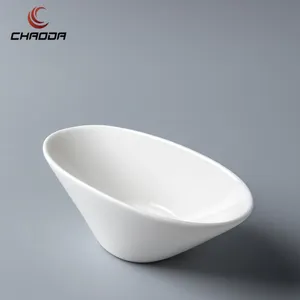 Chaoda Best Selling 11cm Irregular Bowl Oval Tableware Soy Sauce Bowl Ceramic White Ceramic Sauce Bowls For Restaurant