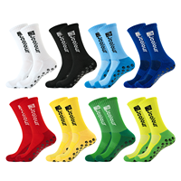 Échantillons gratuits vente en gros de chaussettes de cyclisme de haute qualité pour hommes en équipage LOGO personnalisé chaussettes de football antidérapantes