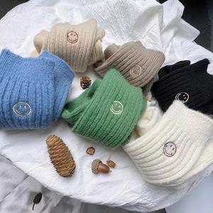 <span class=keywords><strong>2026</strong></span> नई फैशन महिलाओं 100% मेरिनो ऊन कश्मीरी मोटी सर्दियों के मोजे गर्म नरम ठोस आकस्मिक खेल - Product Image 3