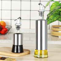 Récipient en verre de condiment de bouteille de distributeur d'huile de cuisine de contrôle facile d'acier inoxydable pour l'usage alimentaire de sauce de soja