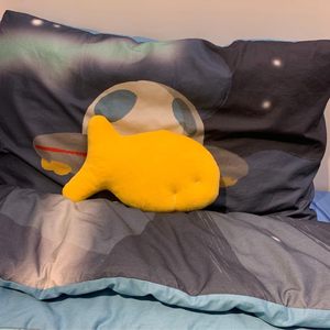 Coussin en peluche en forme de poisson, peluche jaune pour enfants de 2 à 4 ans, unisexe, rembourré en coton PP - Product Image 3