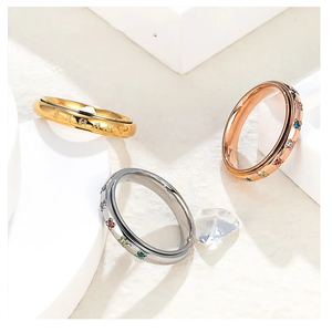 แหวนสแตนเลสสำหรับผู้หญิงทุกเพศดีไซน์โรเดียมคลาสสิกของขวัญงานหมั้นงานแต่งงานสีทองล่าสุด - Product Image 1