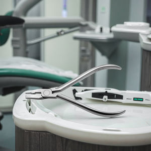 Di alta qualità manuale ortodontico pinze per la chirurgia dentale Tweed Loop pinza per arco e piegatura del filo di regolazione - Product Image 6