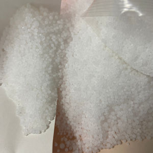 <span class=keywords><strong>Urée</strong></span> à <span class=keywords><strong>faible</strong></span> Biuret pour l'<span class=keywords><strong>urée</strong></span> de qualité automobile industrielle pour <span class=keywords><strong>voiture</strong></span> ou colle - Product Image 1