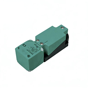 Rail d'alimentation universel P+F UPR-03, 35 mm DIN, 3 conducteurs, 24 V 4 A, longueur 2 m, -40...+70°C, pour isolateurs/barrières système K - Product Image 2