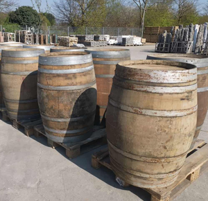Gebrauchte Weinfässer aus Holz für Haus und Garten - Product Image 3