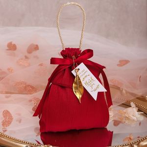 Pleated Golden Silk <b>Christmas</b> <b>Gift</b> <b>Bag</b> Portable Velvet Wedding Favors Candy Chocolate <b>Bag</b> for Guset Elegant Jewelry <b>Gift</b> <b>Bag</b> - Product Image 4
