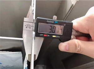 Machine de remplissage automatique XSH-7 ANDUUK pour liquides, produits chimiques, huiles et peintures, pour seaux, bacs et fûts - Product Image 3