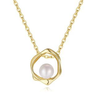 สร้อยคอจี้โซ่ประดับไข่มุกน้ำจืดขนาด6มม. สำหรับผู้หญิงเครื่องประดับชุดชุบทอง18K ทำจากสเตนเลสสตีล - Product Image 1