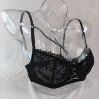Ensemble de lingerie de luxe sexy avec soutien-gorge à armatures et string taille basse en dentelle orné d'un nœud en strass, assorti, cadeau idéal pour la Saint-Valentin et la lune de miel, pour usage intime