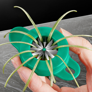 Cortador de cebollín de acero inoxidable, cortador de flor de ciruelo portátil, herramienta multifuncional para verduras para uso en la cocina - Product Image 1