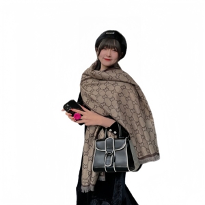 Sciarpa in <span class=keywords><strong>Cashmere</strong></span> Versatile con Lettera C, Design Semplice ed Elegante, Look Retrò, Calda e Confortevole, Lunga per l'Inverno, Vendita all'Ingrosso - Product Image 6