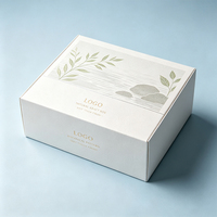 Boîte d'expédition en carton ondulé E Flute personnalisée, gaufrée et recyclable, avec motif élégant de feuilles botaniques, emballage cadeau cosmétique pliable