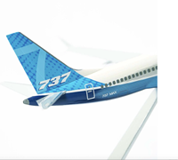 Avions miniatures Boeing Unified 737 MAX 7 à l'échelle 1:200 à vendre