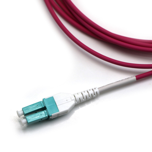 <span class=keywords><strong>สาย</strong></span>แพทช์ไฟเบอร์ออปติก OM4 มัลติโหมด 2 คอร์ MPO ต่อ LC UPC ความยาว 5 เมตร LSZH สำหรับเชื่อมต่อแบบ Breakout ในศูนย์ข้อมูล - Product Image 3