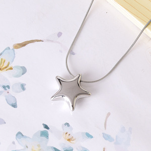 Collana a Stella Liscia in Acciaio Inossidabile Placcato <span class=keywords><strong>Oro</strong></span>, Impermeabile e Antiossidante, Tendenza Moda all'Ingrosso - Product Image 2