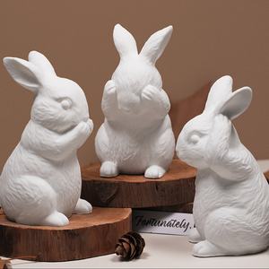 قالب سيليكون ثلاثي الأبعاد بتصميم أرنب للأعمال اليدوية، قالب شموع أرنب عيد الفصح، ديكور منزلي مصنوع يدويًا من الجبس والراتنج والأسمنت - Product Image 3