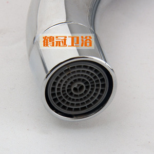 ก๊อกน้ำห้องครัวทองเหลืองติดตั้งบนเคาน์เตอร์ หมุนได้ 360 องศา ดีไซน์ทันสมัย - Product Image 3