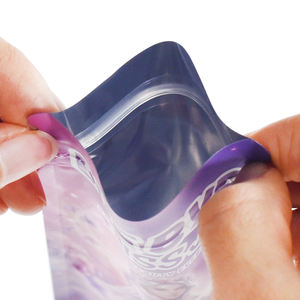 Bolsas de Mylar Personalizadas con Impresión a Color y Acabado Mate, Bolsas con Cierre y Sellado de Tres Lados para Jabón - Product Image 5