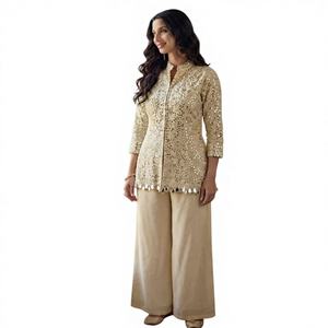 Ensemble Kurta pour femme Bandhani Ivory Noor, traditionnel, brodé, en crêpe georgette, coupe régulière, longueur au sol, séchage rapide, toutes saisons - Product Image 1