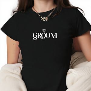 Camiseta Corta de Punto con Estampado Y2K para Mujer, Corte Ajustado, con Diseño de Anillo de Diamantes - Product Image 1