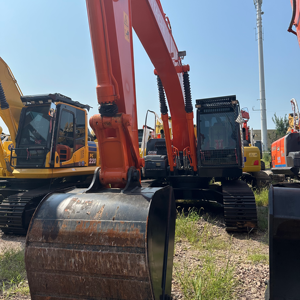 Excavatrices HITACHI ZX210 ZX200 ZX240 de 21 tonnes, 20 tonnes et 24 tonnes, excavatrices de haute qualité, excavatrices d'occasion, excavatrices sur chenilles, à vendre - Product Image 1