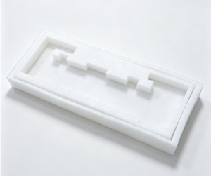 Venta al por mayor de tableros de espuma EPE antiestática ESD personalizados y moldes para embalaje protector de productos. - Product Image 1