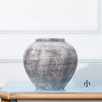 Vase en céramique antique de luxe, design unique et simple, pour la décoration de la maison