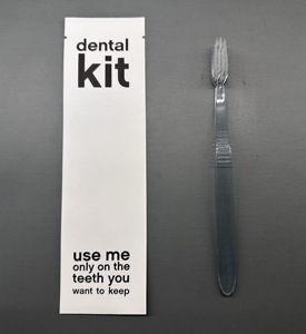 Yilian tùy chỉnh rắn màu sắc dành cho người lớn trẻ em bàn chải đánh răng mịn PP + TPE xử lý dùng một lần Nylon lông (mềm/trung bình/cứng) cho - Product Image 3