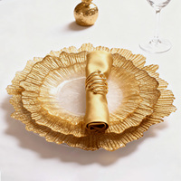 Assiettes de présentation en verre de 13 pouces, irrégulières, dorées, à motifs floraux, diverses couleurs, pour mariage et fête, vente en gros