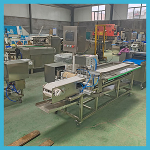 <span class=keywords><strong>Machine</strong></span> <span class=keywords><strong>électrique</strong></span> multifonctionnelle largement utilisée pour la fabrication de satay Shawarma BBQ Agneau Souvlaki Poulet <span class=keywords><strong>Kebab</strong></span> <span class=keywords><strong>Machine</strong></span> à mouler le <span class=keywords><strong>kebab</strong></span> - Product Image 4