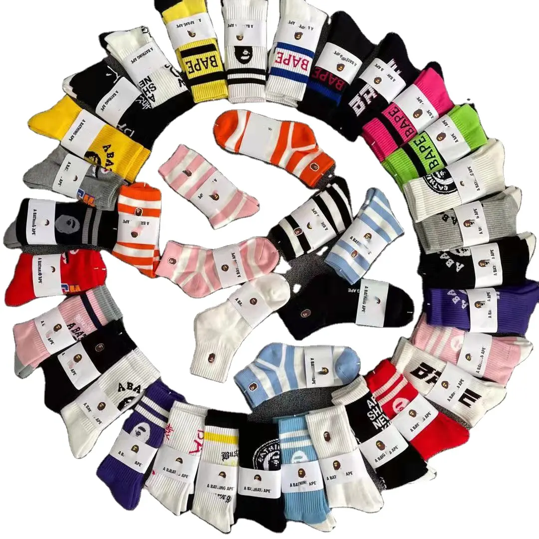 Color Nylon Cotton Polyester Fiber Sport Socks Logo White Black Gray Casual Men Bape Socks