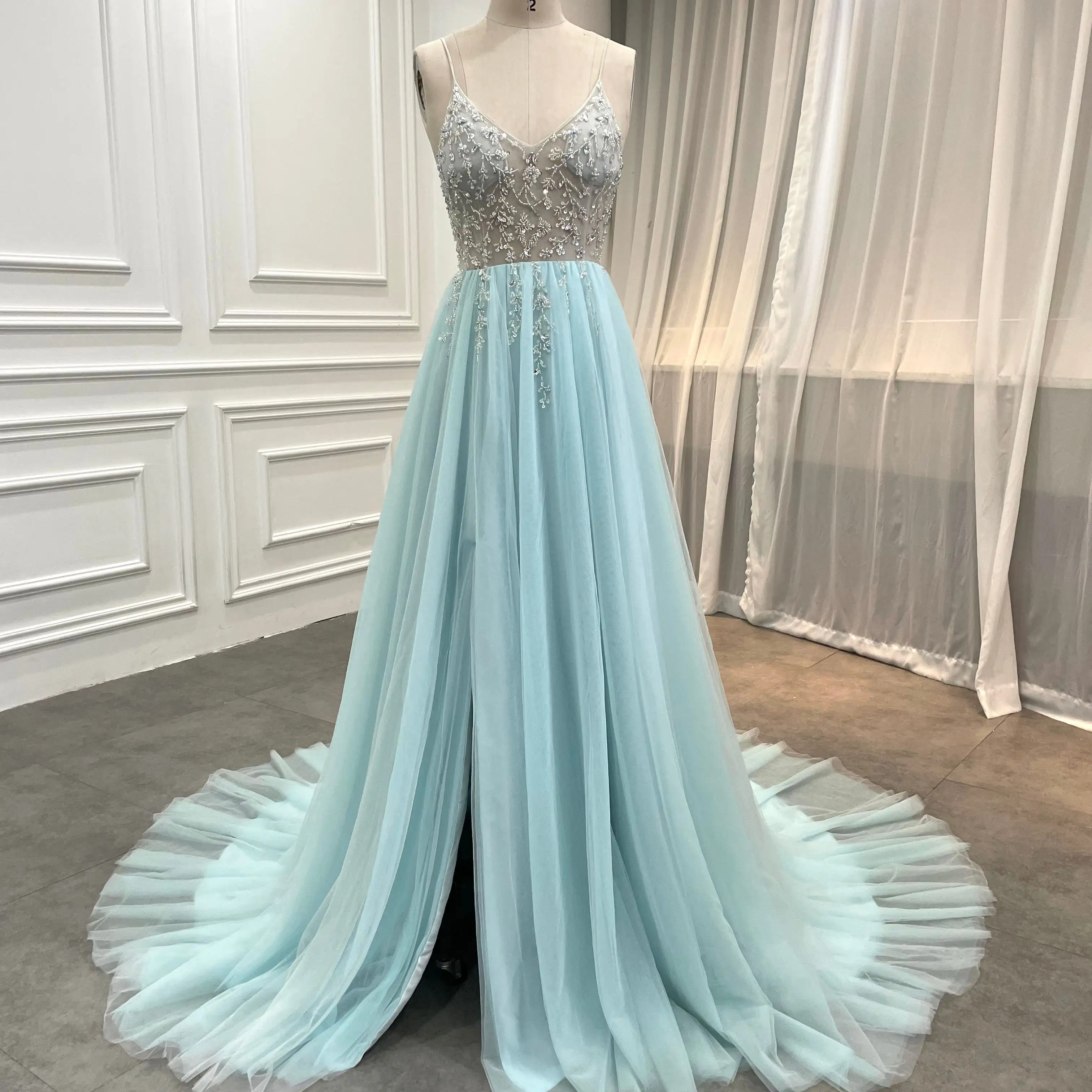 2024 लेडी सेक्विन ब्लू हैवी बीडिंग इवनिंग ड्रेस महिलाओं के लिए मामूली औपचारिक ड्रेस इवनिंग एलिगेंट गाउन