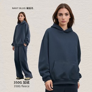 เสื้อฮู้ดดี้โอเวอร์ไซส์ผู้ชาย สีเขียวล้วน ผ้าฝ้ายเฟรนช์เทอร์รี่ สวมใส่สบาย ทรงปกติ เหมาะสำหรับใส่ในฤดูใบไม้ร่วง - Product Image 4