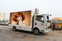 Grande cartellone digitale HD segno camion Mobile Full Color P5 pubblicità schermo di visualizzazione a led per auto all'aperto