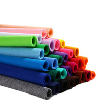 Vente en gros de tissu non tissé coloré feutre de fibres chimiques matériaux de bricolage pour la maternelle-adhésif perforé à l'aiguille pour les projets faits à la main