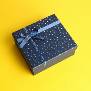 Scatola regalo personalizzata fatta di <span class=keywords><strong>carta</strong></span> Kraft calzini <span class=keywords><strong>da</strong></span> uomo biancheria intima sciarpa di <span class=keywords><strong>carta</strong></span> <span class=keywords><strong>da</strong></span> imballaggio popolare scatola di <span class=keywords><strong>carta</strong></span> kraft <span class=keywords><strong>marrone</strong></span> - Product Image 4